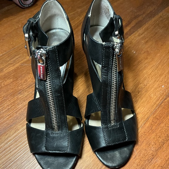 Michael Kors Heels - Picture 2 of 4